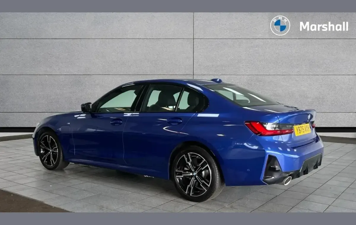 Used BMW 330 M Sport 288 HP (211 kW) 2025 Blue Sedan