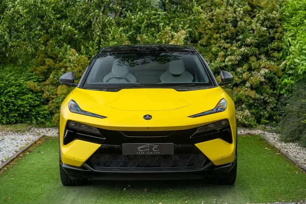 Used Lotus Eletre 675 kW (918 HP) 2023 Yellow SUV