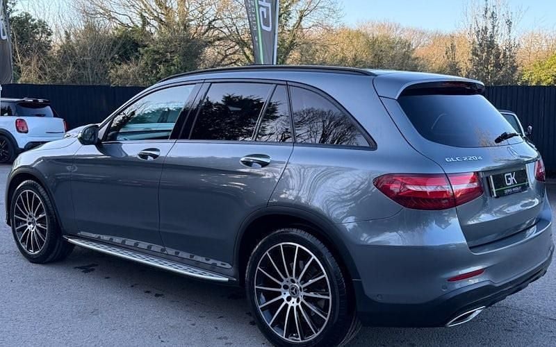 Used Mercedes GLC220 AMG Line Premium 170 HP (125 kW) 2018 Grey Estate