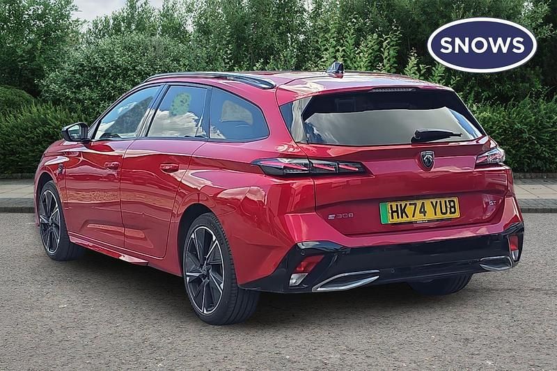 Used Peugeot e-308 GT 114 kW (156 HP) 2024 Red Hatchback