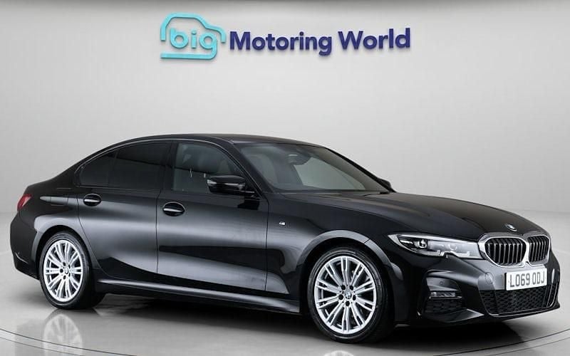 Used 2022 BMW 320 M Sport Sedan | £19,500 (Super price) - Image 1/4