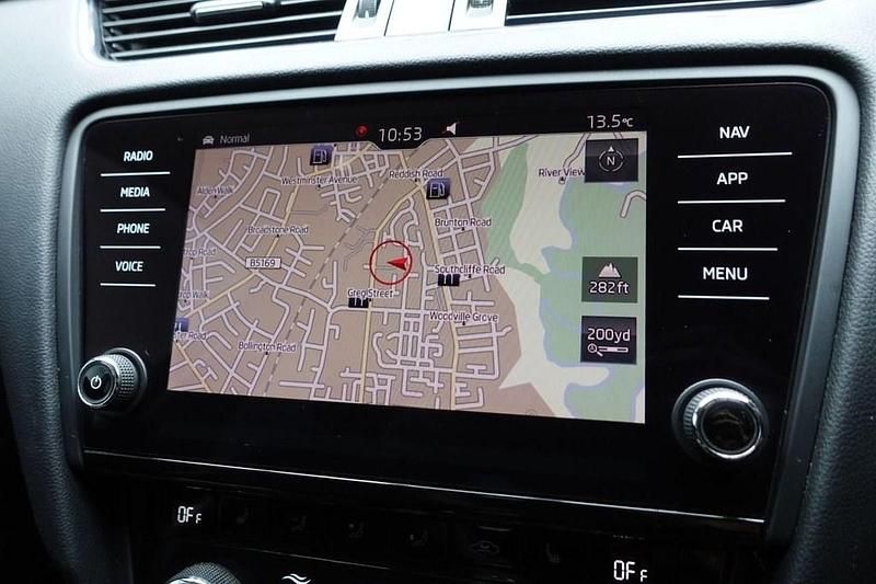 Used Skoda Octavia SE L 150 HP (110 kW) 2019 Blue Hatchback