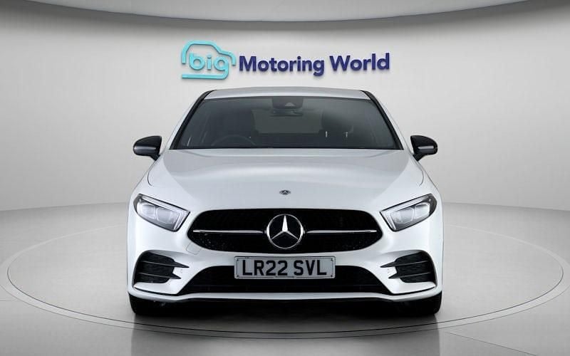 Used Mercedes A180 Executive 136 HP (100 kW) 2022 White Sedan