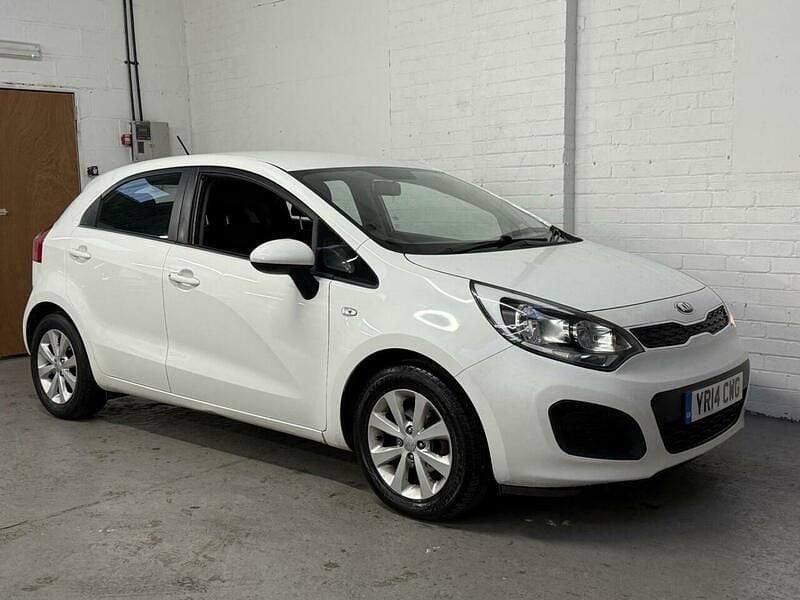 White Used 2014 Kia Rio | £2,995 (Super price) - Image 1/4