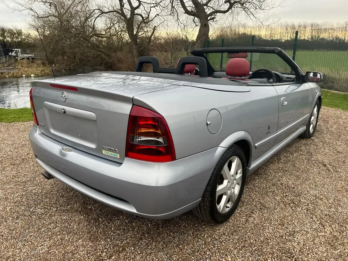 Used Vauxhall Astra Cabriolet 2003 Cabriolet