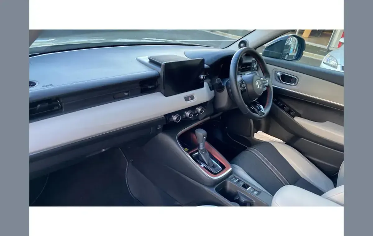 Used Honda HR-V Advance 131 HP (96 kW) 2022 Beige SUV