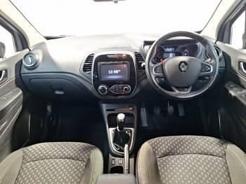 Used Renault Captur Dynamique 90 HP (66 kW) 2018 Grey SUV