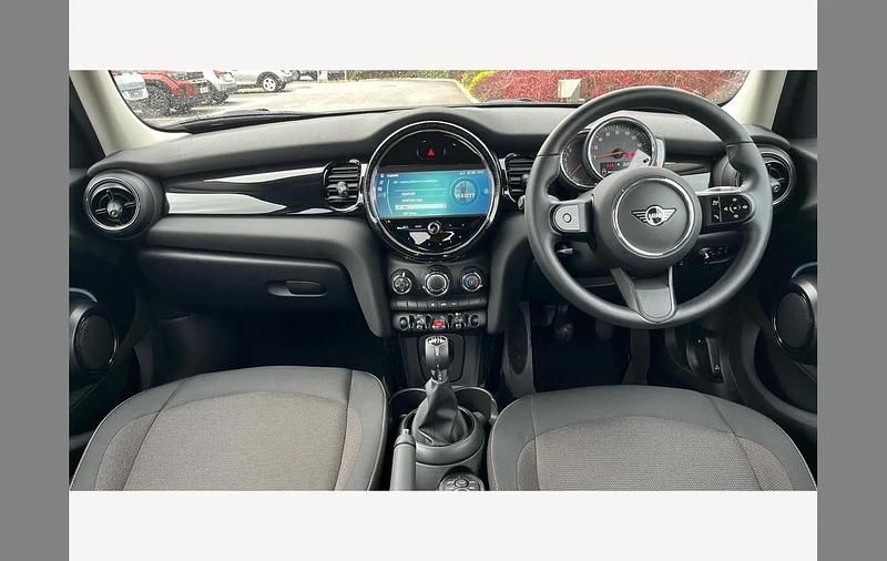 Used Mini ONE Classic 102 HP (75 kW) 2022 Grey Hatchback