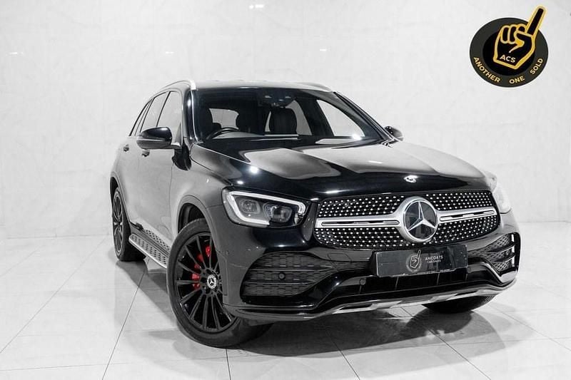 Black Used 2020 Mercedes GLC300 AMG line SUV | £27,950 (Good price) - Image 1/4