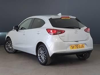 Begagnad Mazda 2 Inclusive 90 HK (66 kW) 2020 Silver Halvkombi