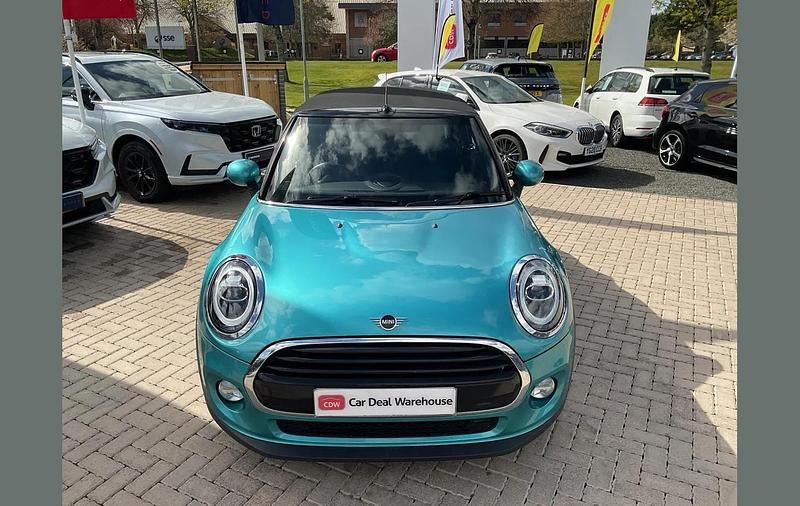 Używany Mini Cooper Cabriolet 134 KM (98 kW) 2018 Other Kabriolet