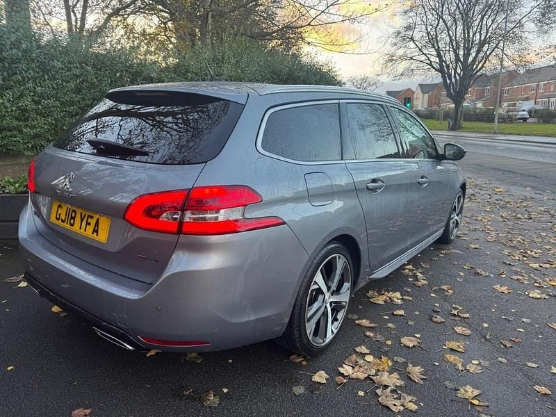 Used Peugeot 308 GT-line 2018 Grey Estate