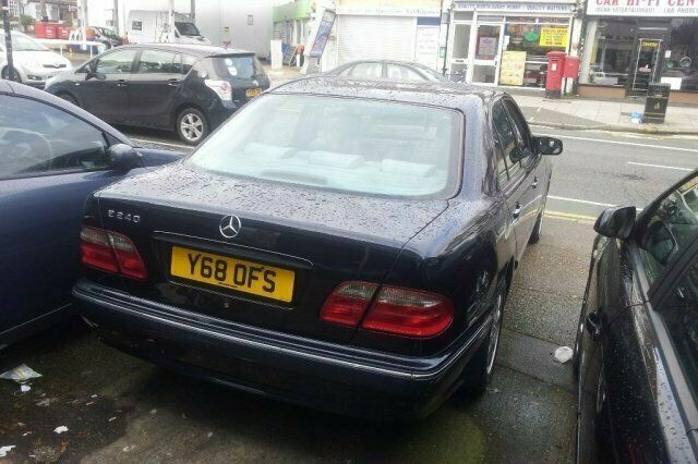 Used Mercedes E200 Classic 2001 Sedan