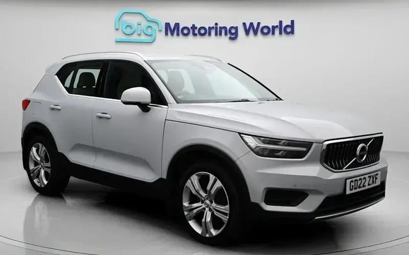 Usado Volvo XC40 Inscription 197 HP (144 kW) 2021 SUV