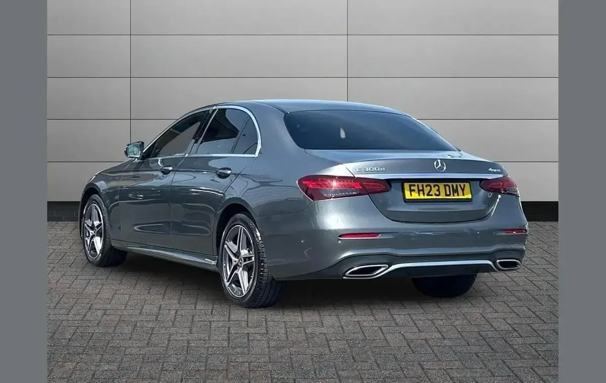 Used Mercedes E300 AMG line 281 HP (206 kW) 2023 Grey Sedan