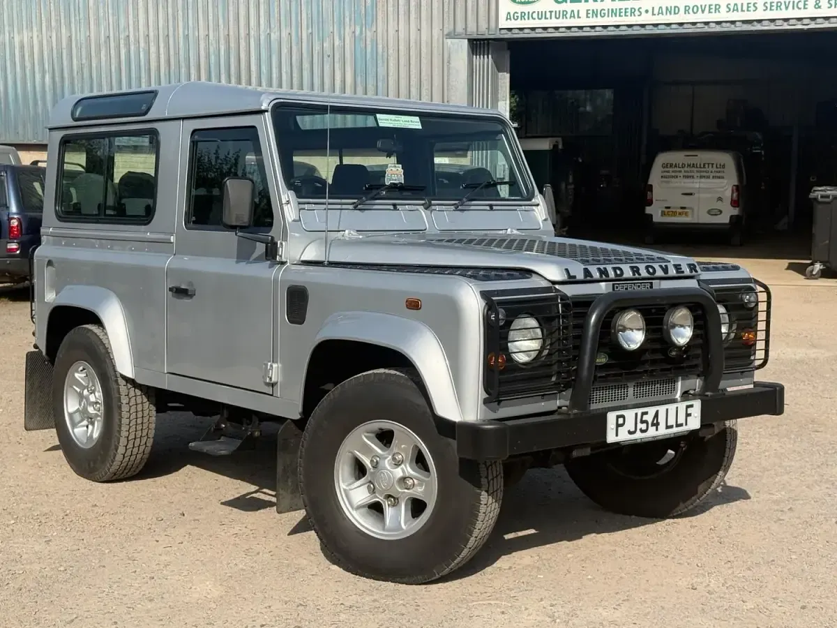 Used Land Rover Defender 2004 Silver Estate