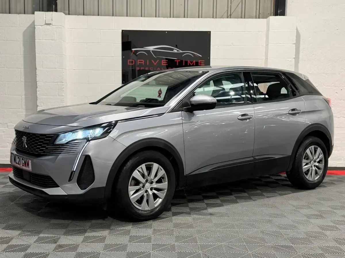 Used Peugeot 3008 Active Premium 131 HP (96 kW) 2021 Grey SUV