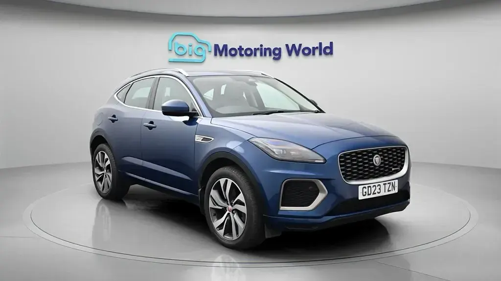 Usado Jaguar E-Pace R-Dynamic 309 HP (227 kW) 2023 Azul SUV