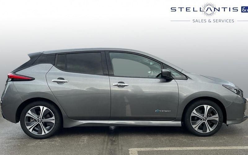 Used Nissan Leaf Tekna 110 kW (150 HP) 2022 Hatchback