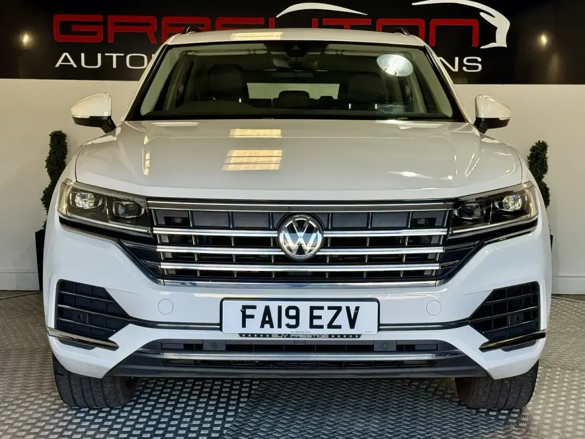 Used VW Touareg SEL 2019 White SUV