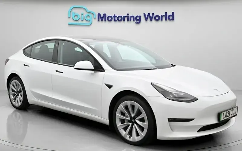 Used Tesla Model 3 Long Range AWD 258 kW (351 HP) 2023 Sedan