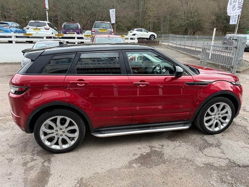 Used Land Rover Range Rover evoque Dynamic 150 HP (110 kW) 2015 Red Estate
