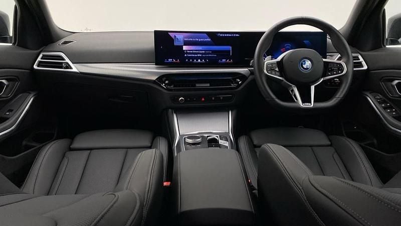 Used BMW 330e M Sport 288 HP (211 kW) 2025 Black