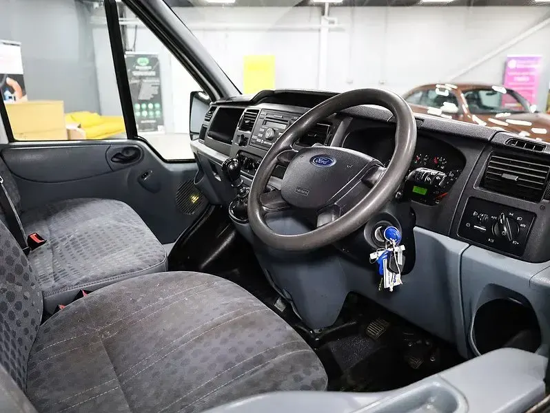 Used Ford Transit 115 HP (84 kW) 2008 White Van