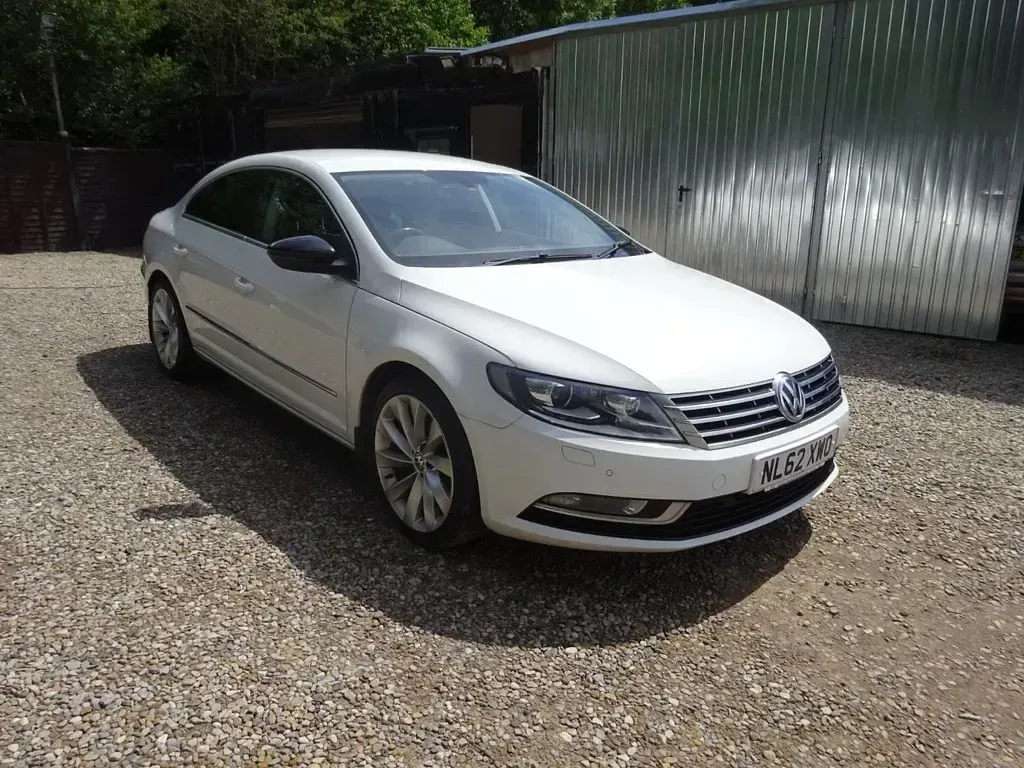 Used VW CC GT 140 HP (102 kW) 2012 White Sedan