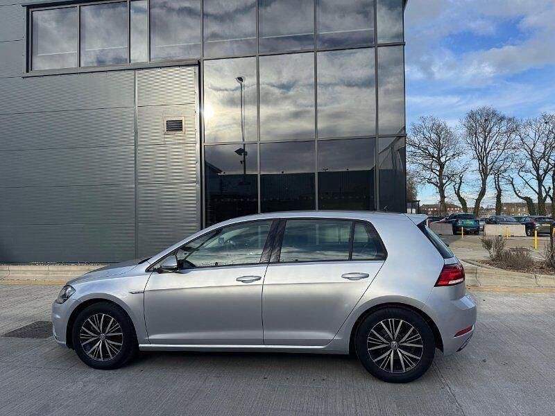 Used VW Golf VII SE 2018 Silver Hatchback