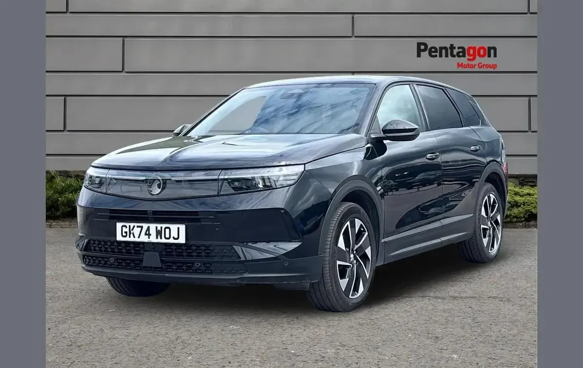 Used Vauxhall Grandland X Ultimate 134 HP (98 kW) 2025 Black SUV
