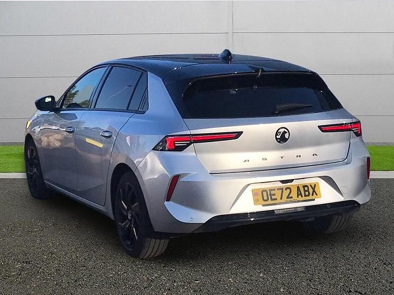 Second-hand Vauxhall Astra GS Line 130 CP (95 kW) 2022 Gri Hatchback