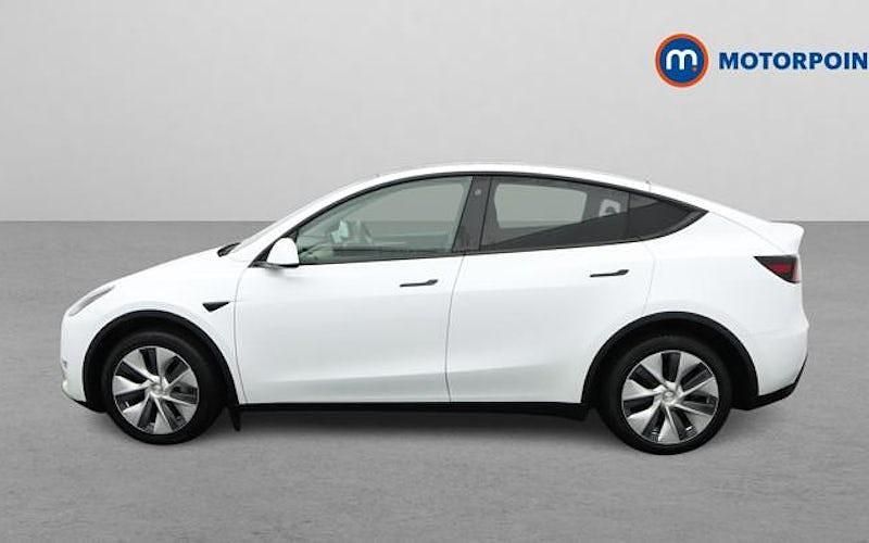 Used Tesla Model Y Long Range AWD 286 kW (389 HP) 2025 SUV