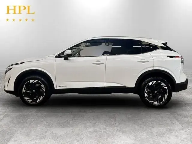 Used Nissan Qashqai N-Connecta 190 HP (139 kW) 2024 White SUV
