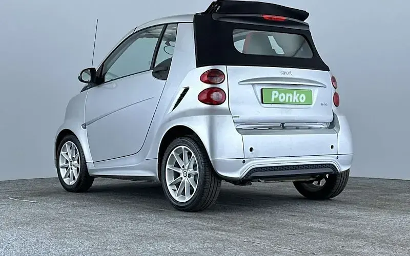 Used Smart ForTwo Cabrio Passion 71 HP (52 kW) 2013 Silver Cabriolet