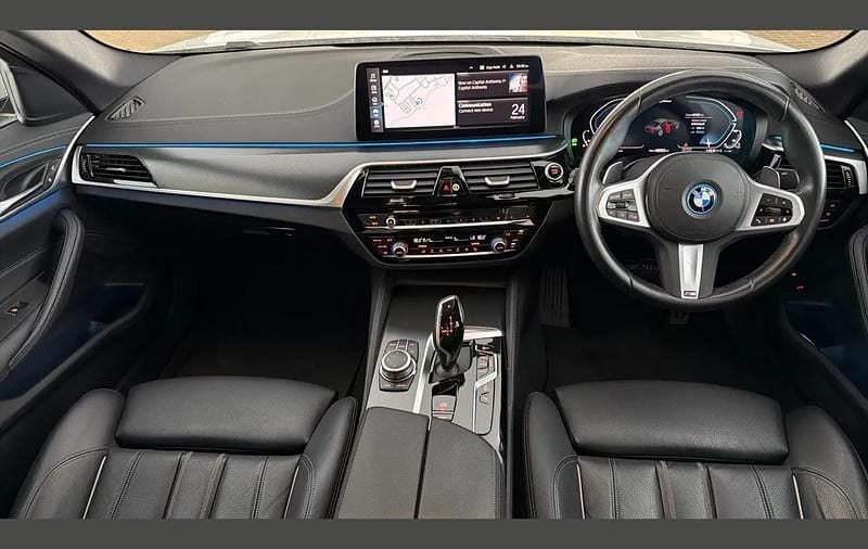Used BMW 530e M Sport 288 HP (211 kW) 2022 White Sedan