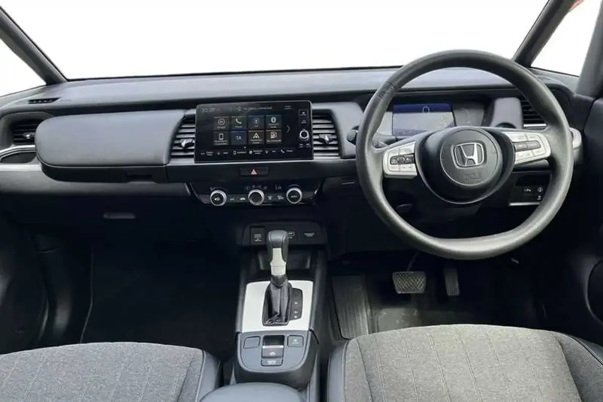 Used Honda Jazz Hybrid 109 HP (80 kW) 2023 Grey Hatchback