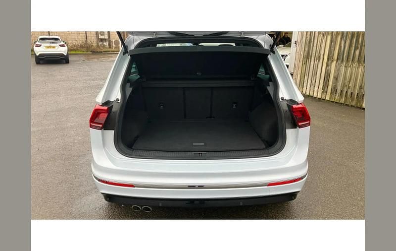 Used VW Tiguan R-line 150 HP (110 kW) 2018 Silver SUV