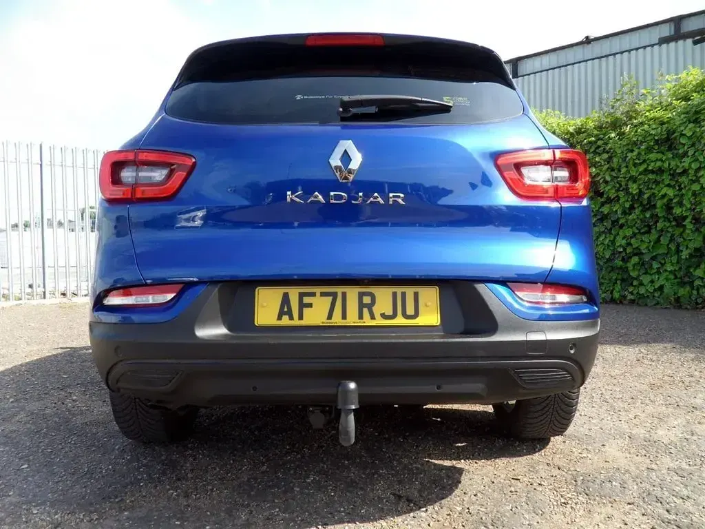 Used Renault Kadjar Iconic 140 HP (102 kW) 2021 Blue SUV