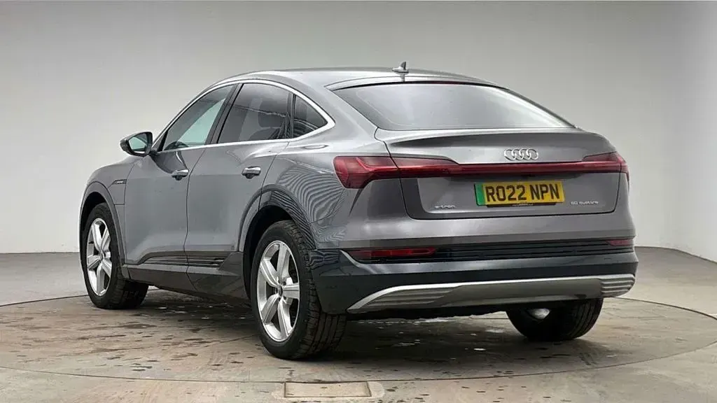 Used Audi e-tron Design 11 kW (15 HP) 2022 SUV