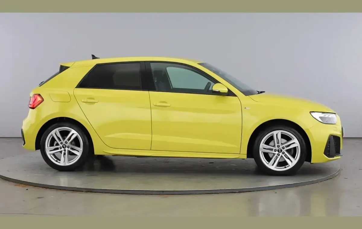 Used Audi A1 S-Line 108 HP (79 kW) 2023 Yellow SUV
