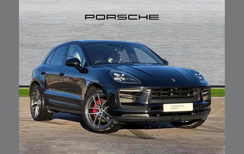 Black Used 2024 Porsche Macan S SUV | £57,950 (Fair price) - Image 1/4