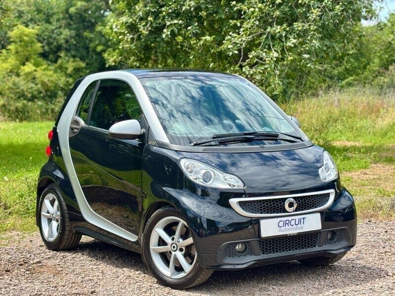Black Used 2013 Smart ForTwo Coupé Pulse Coupe | £3,499 (Fair price) - Image 1/4