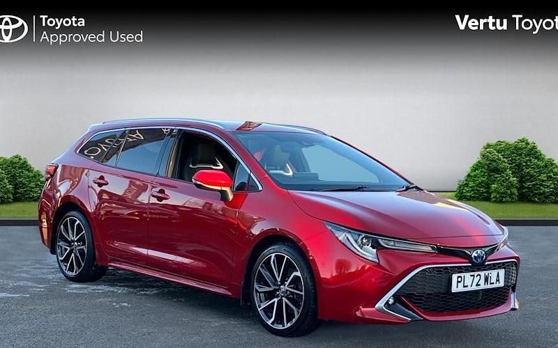 Used Toyota Corolla Sport 184 HP (135 kW) 2022 Red Estate