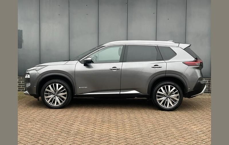 Used Nissan X-Trail Tekna+ 155 HP (114 kW) 2023 Grey SUV