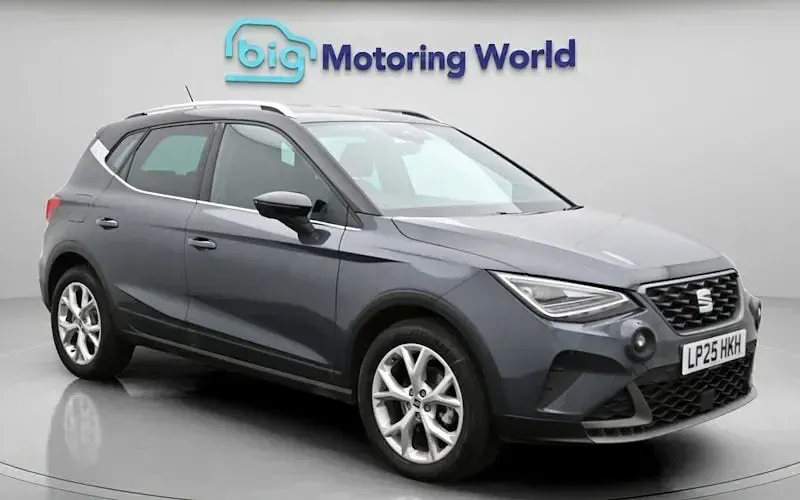 Używany Seat Arona FR 116 KM (85 kW) 2025 SUV