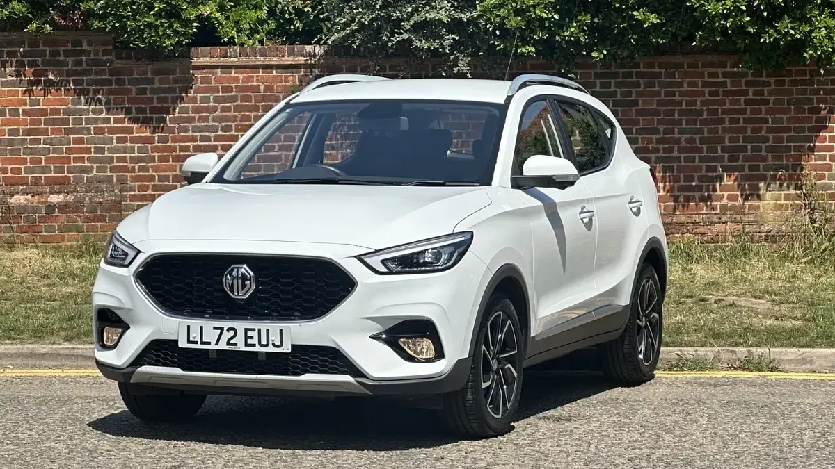 Used MG ZS Exclusive 106 HP (77 kW) 2023 White SUV