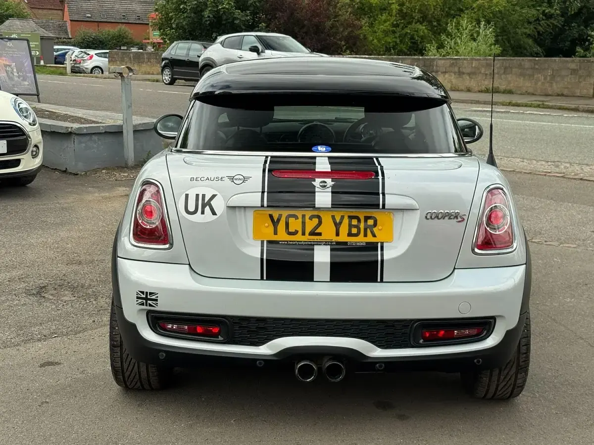 Used Mini Cooper S Coupé 2012 Silver Coupe