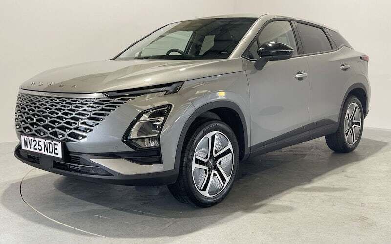 New 2024 Omoda 5 SUV | £21,999 (Super price) - Image 1/4