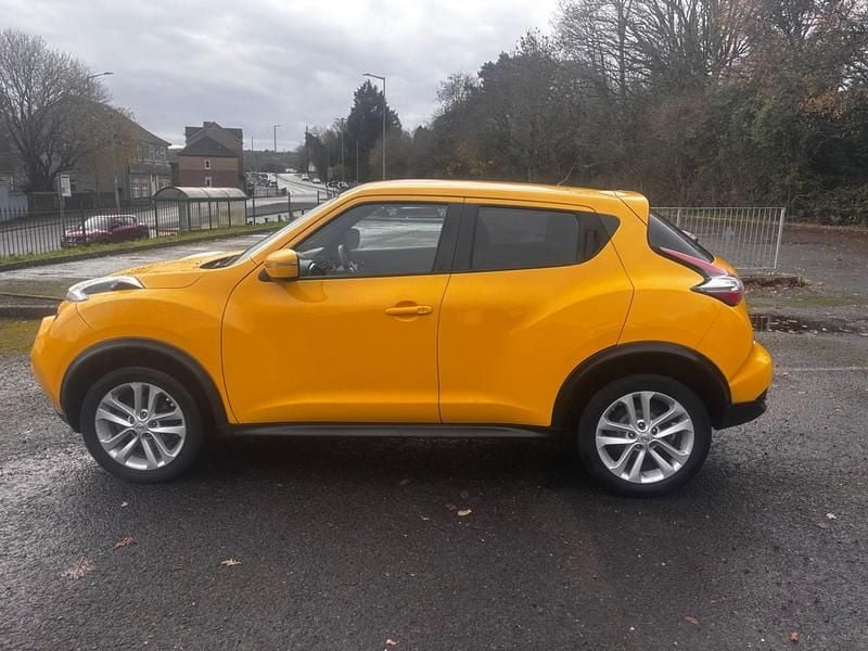 Usado Nissan Juke Acenta 2015 Amarelo SUV